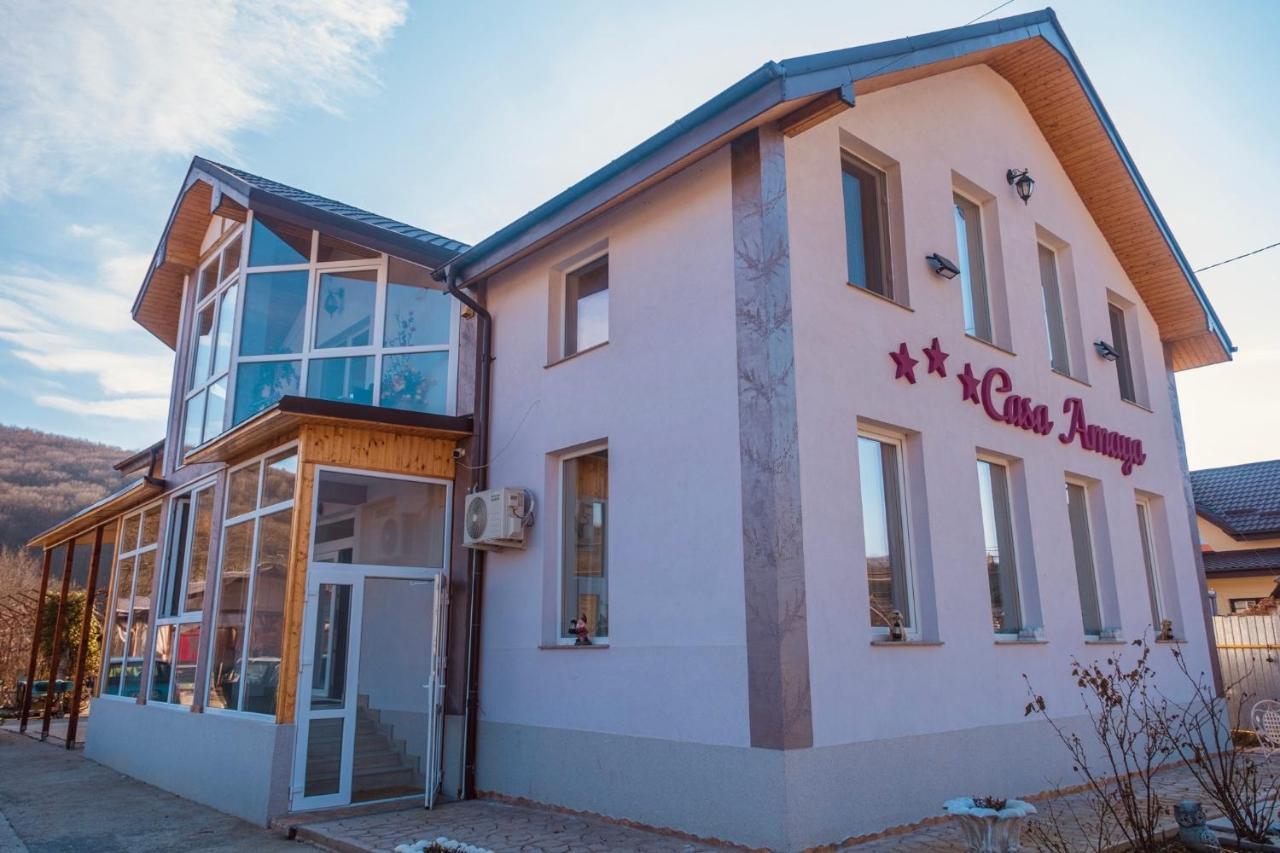 Casa Amaya Bacau Exterior photo